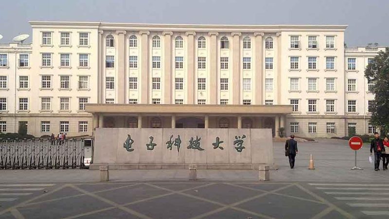 深圳PCB打样厂家资质要求解析
