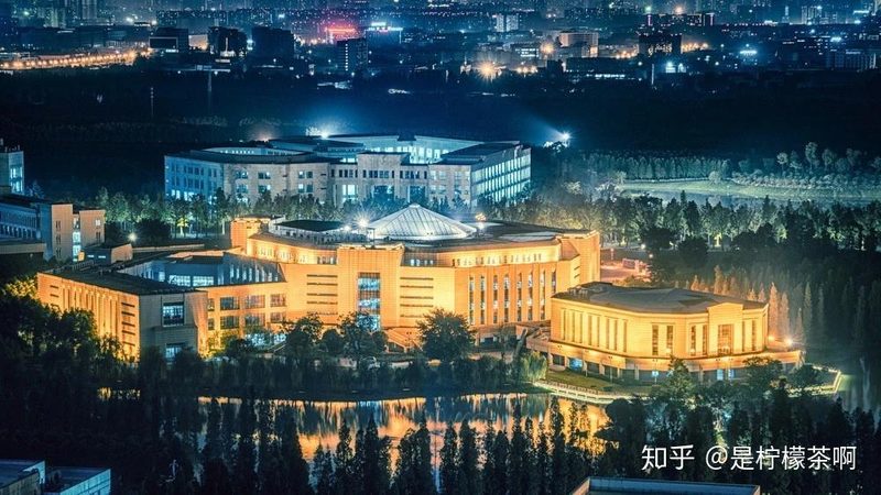 2025年电子产品品牌盘点：揭秘十大实力派**