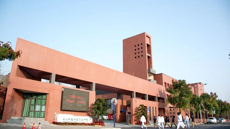 电子元器件代理报价：揭秘代理背后的价值与风险